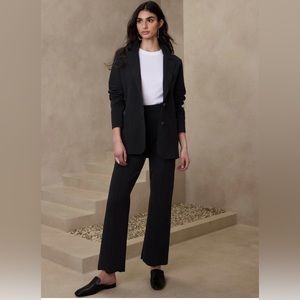 Banana Republic Milano Flare Cropped Sweater Pant